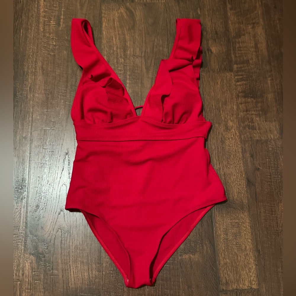 Red Ruffle swimsuit Women's Size XL 
Great for 4th of July